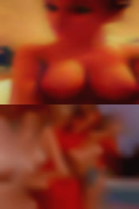 RosalvaBrodrick, girls in nightclubs